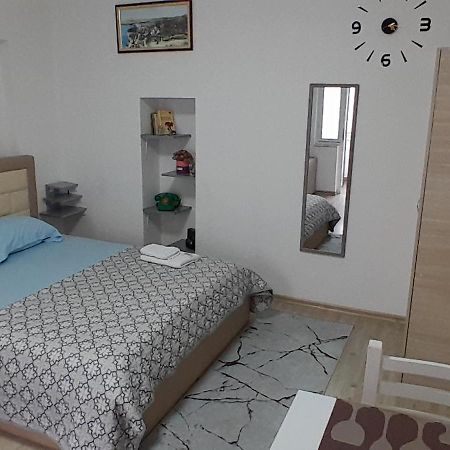 Klent Studio Apartment Поградец Экстерьер фото