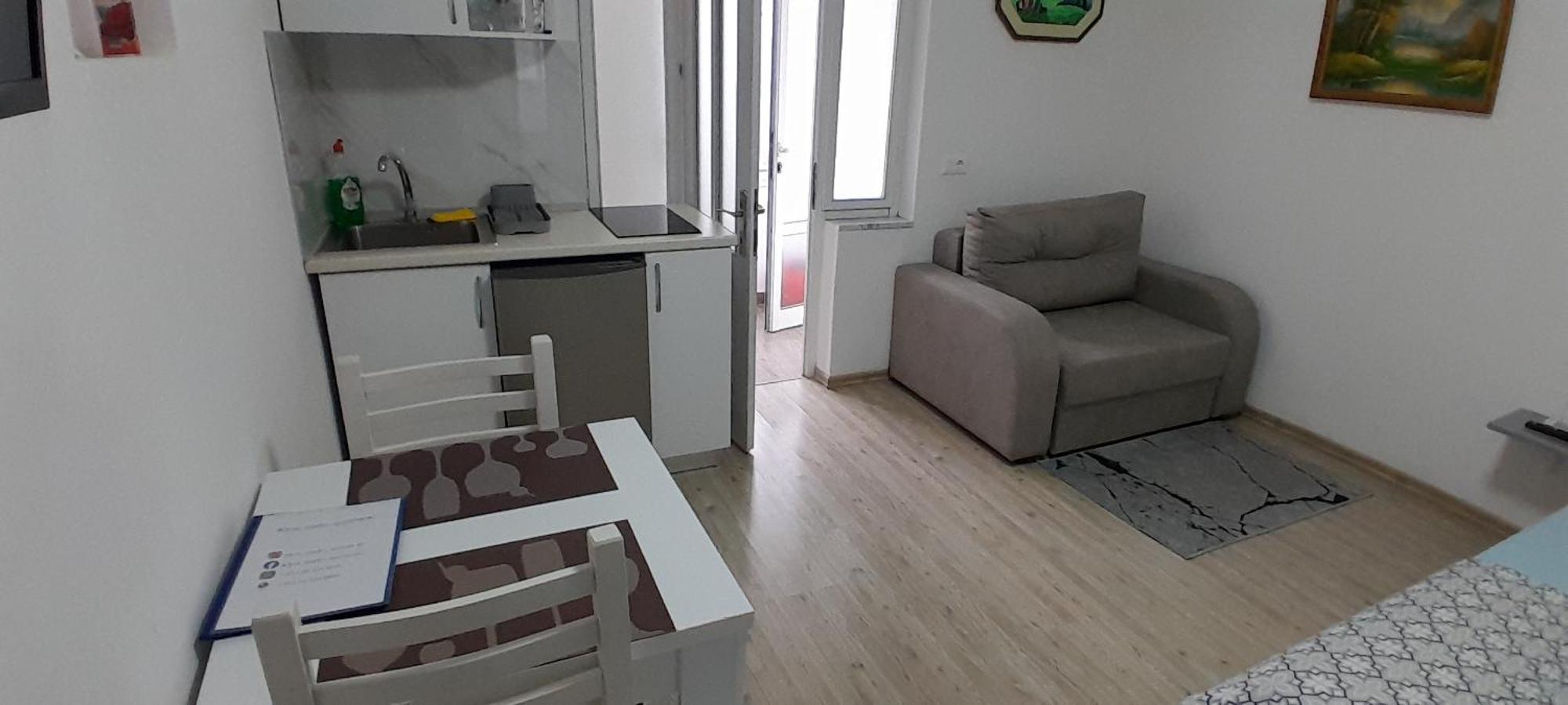 Klent Studio Apartment Поградец Экстерьер фото